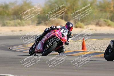 media/Nov-05-2022-SoCal Trackdays (Sat) [[f8d9b725ab]]/Turn 2 (1120am)/